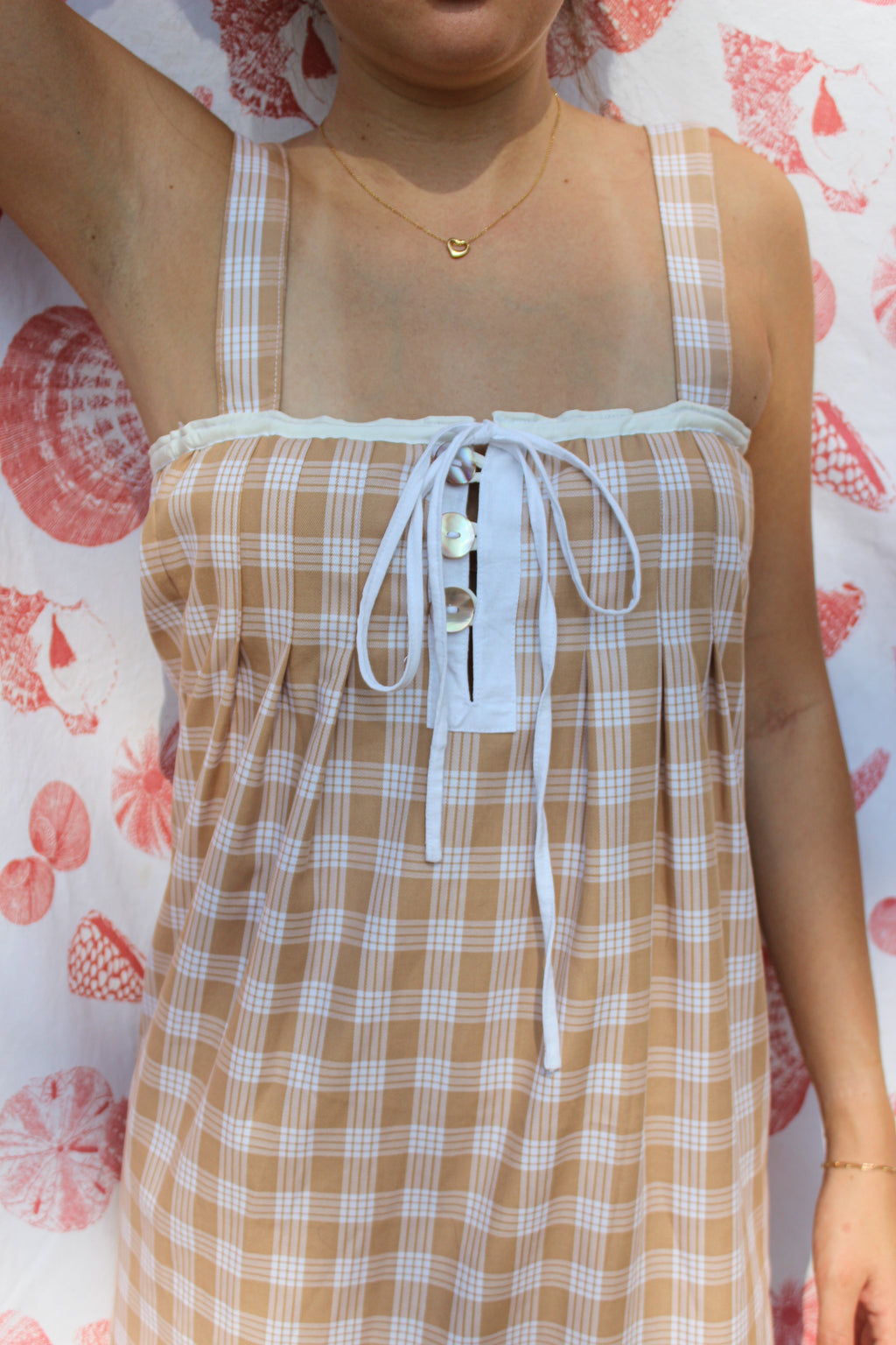 Shelby Maxi in Beige